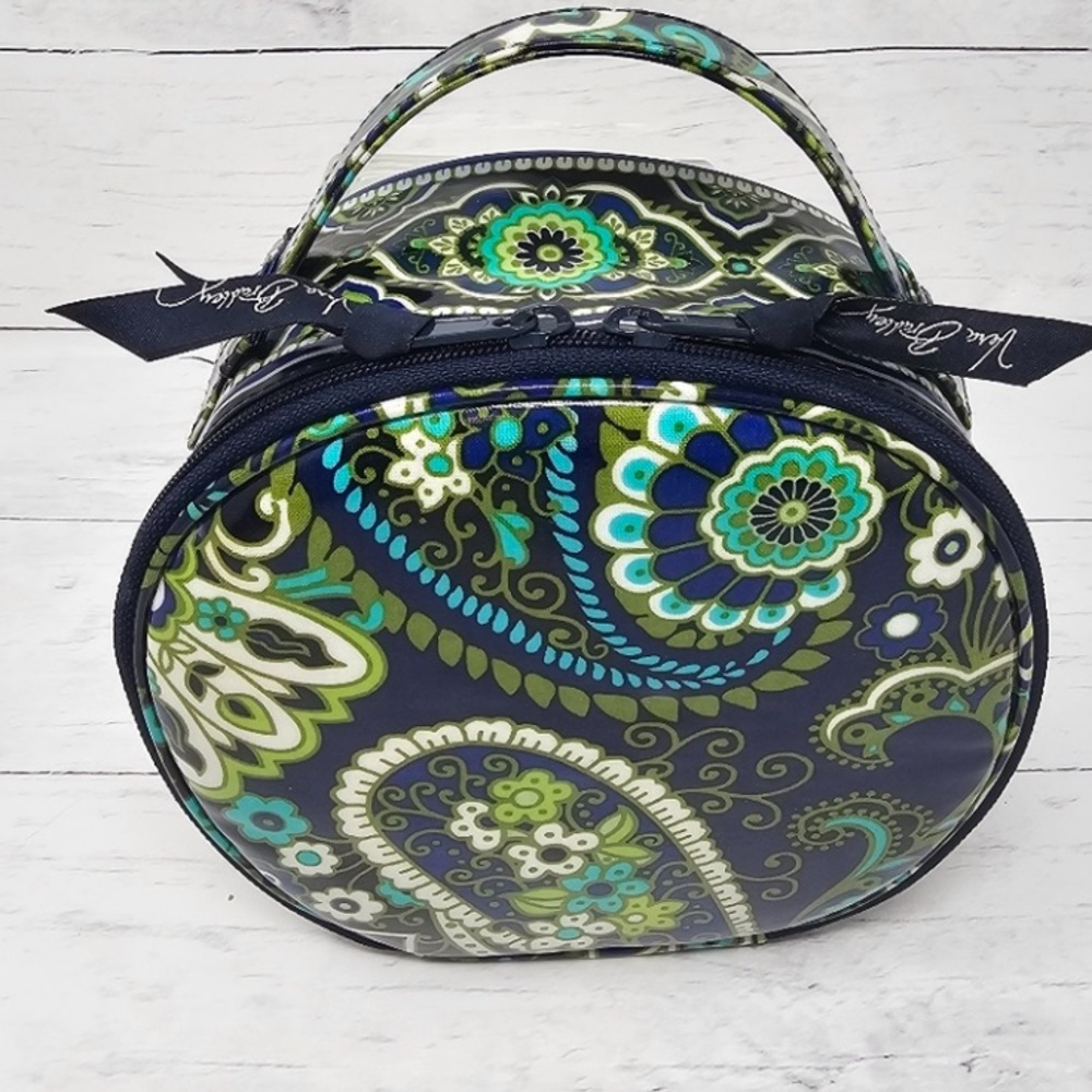 Vera Bradley Cosmetic Bag hat box style with paisley Design NWOT